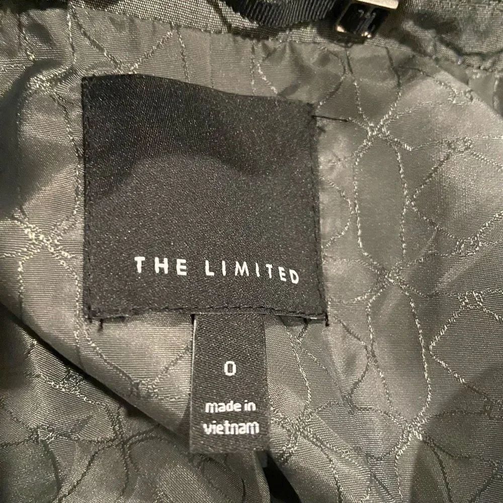 The Limited Two Button Blazer - Picture 5 of 5
